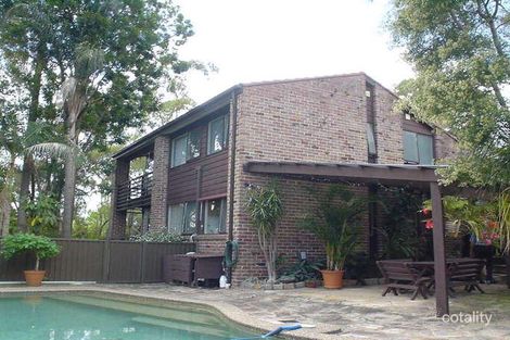 Property photo of 19 Larra Crescent North Rocks NSW 2151