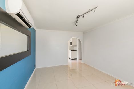 Property photo of 23 Dawson Way Parmelia WA 6167