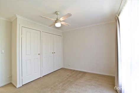 Property photo of 10 Doyle Place Karabar NSW 2620