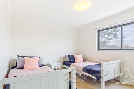 Property photo of 36 Mundowey Entrance Villawood NSW 2163