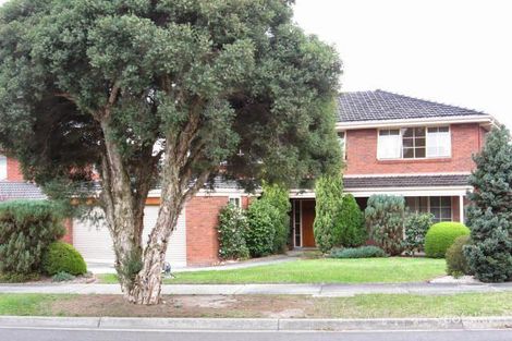 Property photo of 15 Swindon Avenue Glen Waverley VIC 3150