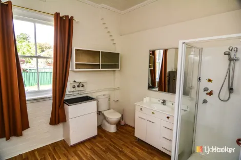 Property photo of 10 Cupro Street Lithgow NSW 2790