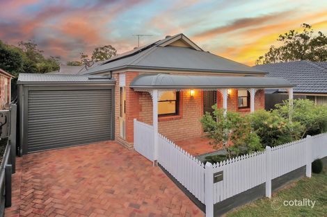 Property photo of 18 Hannam Crescent Forest Lake QLD 4078