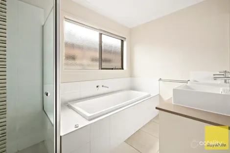 Property photo of 66 Waves Drive Point Cook VIC 3030