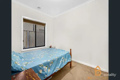 Property photo of 10 Duckworth Street Truganina VIC 3029