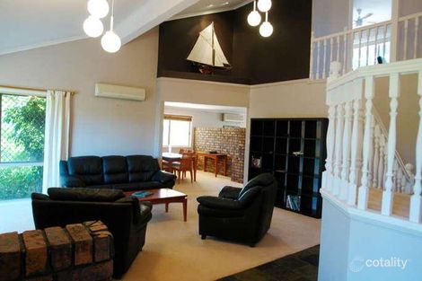 Property photo of 12 Fiddlewood Crescent Bellbowrie QLD 4070