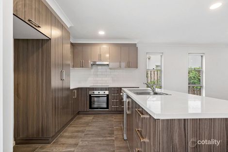 Property photo of 28/70 Willow Road Redbank Plains QLD 4301