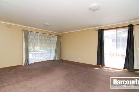 Property photo of 92 Lyrebird Drive Carrum Downs VIC 3201