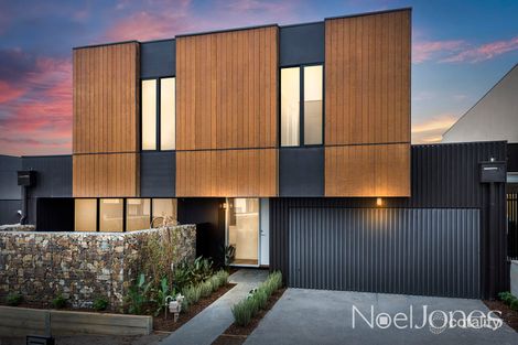 Property photo of 61 Harvest Court Doncaster VIC 3108