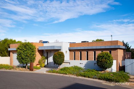 Property photo of 3 Pieper Terrace Strathdale VIC 3550