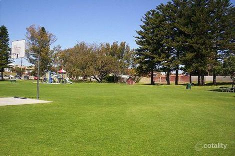 8 Cedar Pl, Mullaloo, WA 6027