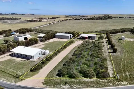 Property photo of 172 Kennedy Road Streaky Bay SA 5680