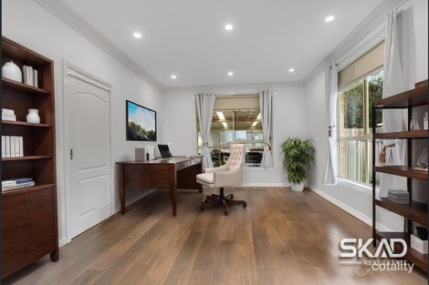 Property photo of 3 Consort Place Craigieburn VIC 3064