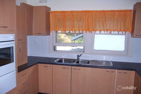Property photo of 33 Highland Road Peakhurst NSW 2210