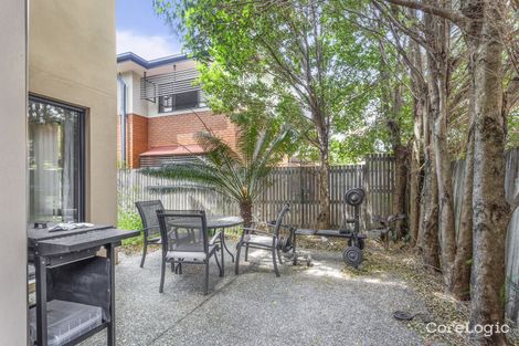 Property photo of 1/27 Railway Street Southport QLD 4215