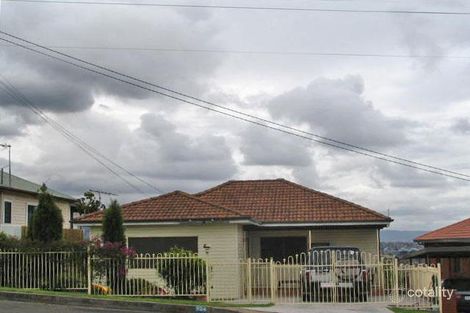 224 Flagstaff Rd, Lake Heights, NSW 2502