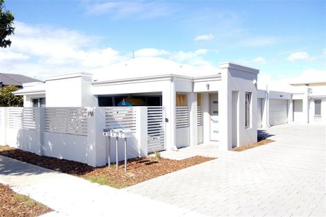 116 Ravenswood Dr, Nollamara, WA 6061