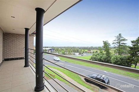 Property photo of 103 Carmichael Drive West Hoxton NSW 2171