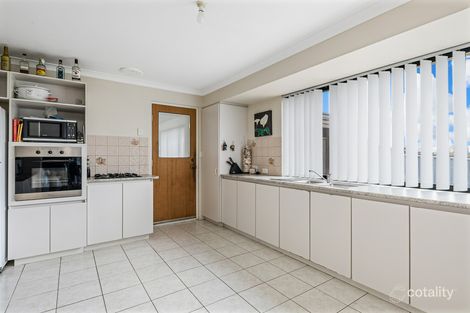 Property photo of 16 Catalpa Crescent South Lake WA 6164