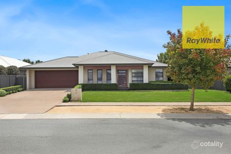 8 Fox Cl, Goulburn, NSW 2580