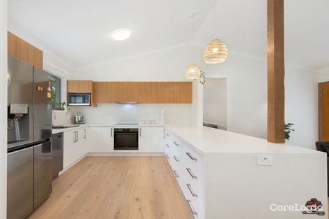 Property photo of 11 Burdekin Avenue Helensvale QLD 4212