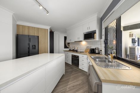 Property photo of 8 Skylark Place Kelso QLD 4815