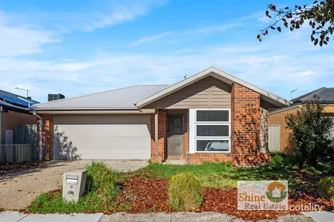 Property photo of 8 Cortula Road Cranbourne East VIC 3977