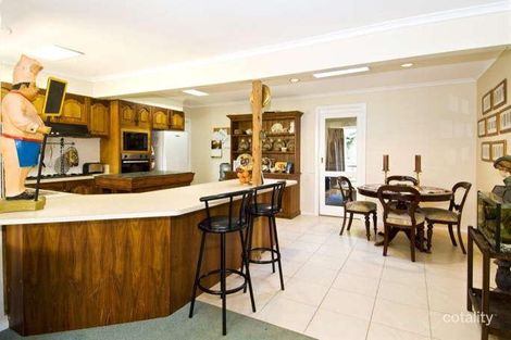 Property photo of 17 Byron Avenue Lower Plenty VIC 3093