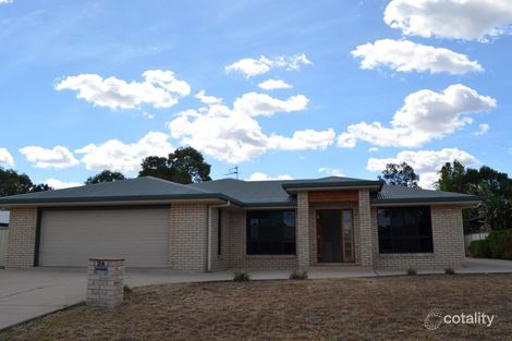 Property photo of 24 Dodd Drive Emerald QLD 4720