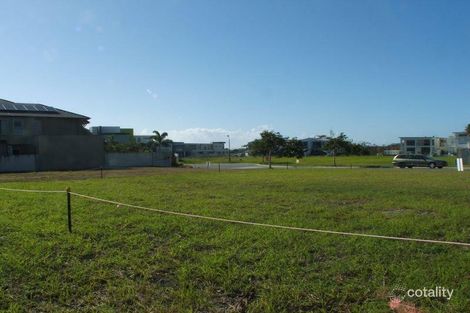 Property photo of 21 Middle Quay Drive Biggera Waters QLD 4216