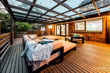 Property photo of 8 Coledale Close Endeavour Hills VIC 3802