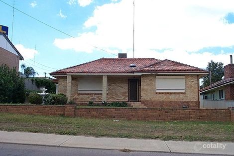 7 Robinson St, Northam, WA 6401