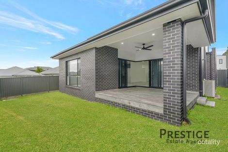 60 Maidenhair Ave, Denham Court, NSW 2565