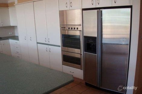 Property photo of 2 Paterson Place Paradise Point QLD 4216