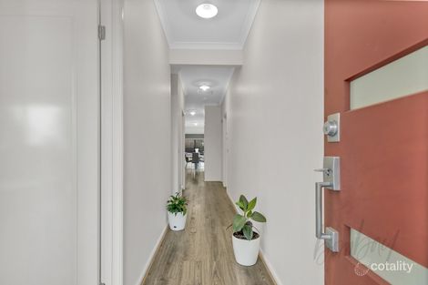 Property photo of 8 Woodson Drive Wollert VIC 3750