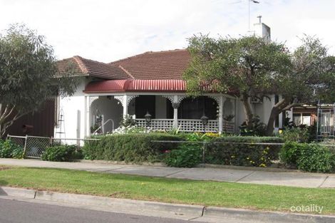 Property photo of 30 Ortolan Avenue Broadmeadows VIC 3047