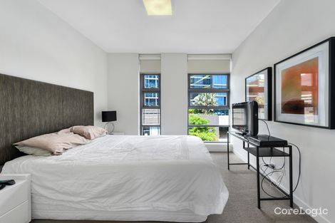 Property photo of 64/27 Cunningham Street Newstead QLD 4006