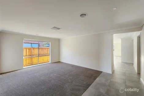 Property photo of 303 Boundary Road Mount Duneed VIC 3217