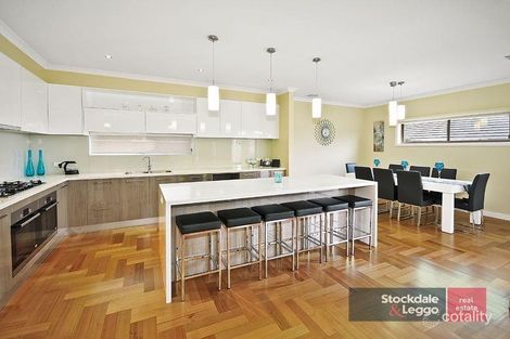 Property photo of 52 Manor House Drive Epping VIC 3076