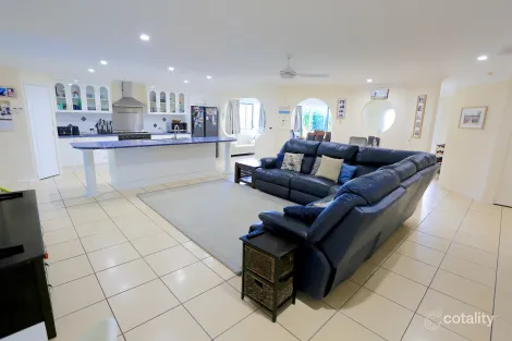 Property photo of 7 San Marino Way Zilzie QLD 4710