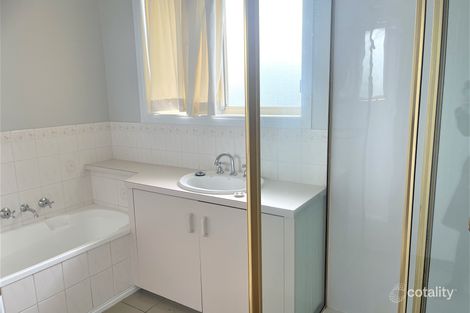 Property photo of 1/23 Bay Road Midway Point TAS 7171