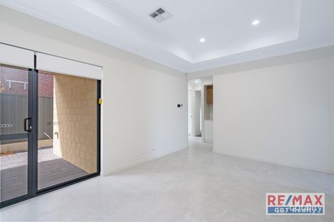 Property photo of 30 Narla Way Nollamara WA 6061