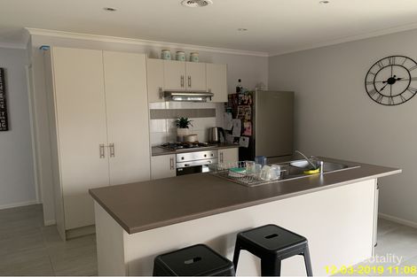Property photo of 2/19 Oak Avenue Longwarry VIC 3816