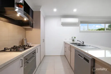 Property photo of 2 Roscommon Drive Traralgon VIC 3844