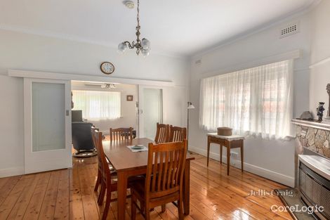 Property photo of 12 Ellis Road Glen Iris VIC 3146