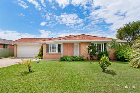 Property photo of 4 Abel Tasman Drive Lake Cathie NSW 2445