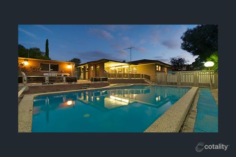 11 Isaac Smith Cres, Endeavour Hills, VIC 3802