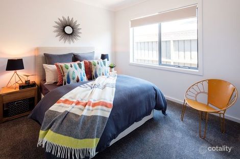 916 Rainwater Dr, Lyndhurst, VIC 3975