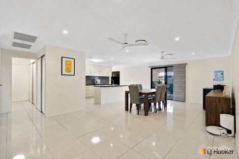 Property photo of 27 Jamie Crescent Gracemere QLD 4702