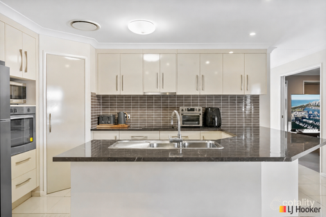 Property photo of 27 Jamie Crescent Gracemere QLD 4702